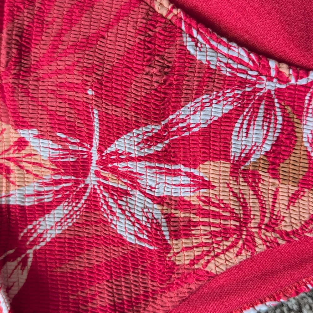 Roxy String Bikini Bottom - Picture 3 of 3